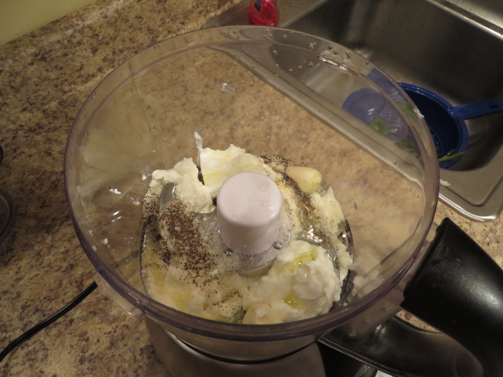 Greek Yogurt in the food Processor 